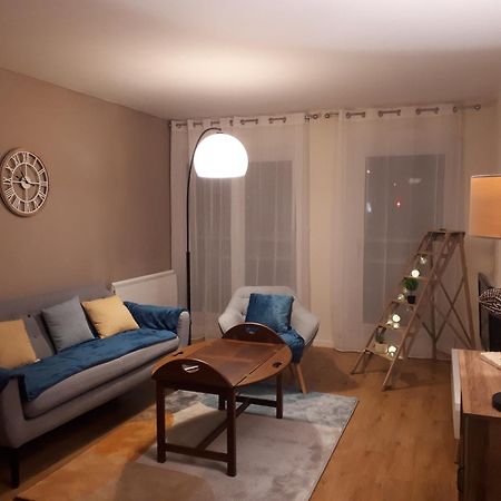 Appartement 3 Chambres 5 Couchages Версаль Екстер'єр фото